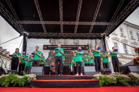 Veselo razpoloženje tudi na drugi festivalski dan Dnevov narodnih noš in oblačilne dediščine v Kamniku (6)